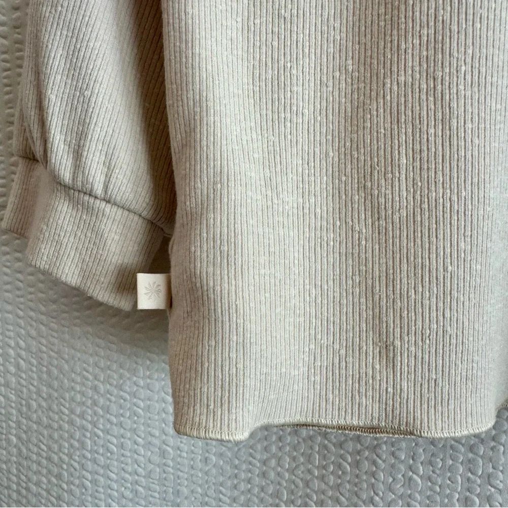 Athleta Girl Changemaker Ribbed Sweatshirt Pullover Oatmeal Girls Medium 8 10